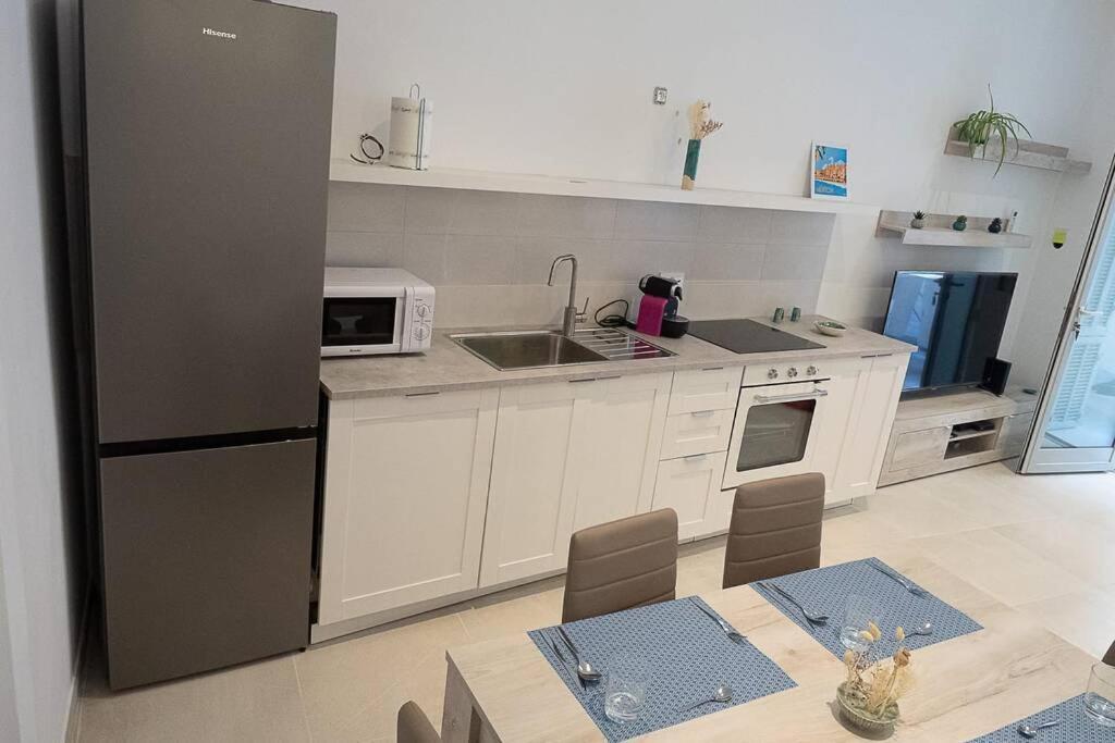 Casa Al Mare A A 100 Metri Dalla Apartment *